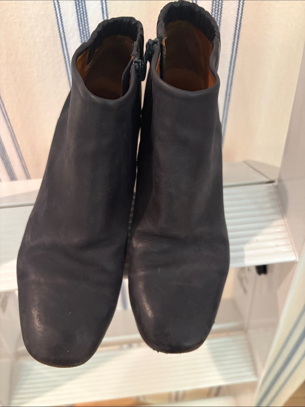 BlackBlue Coclico Leather Ankle Boots w shirring